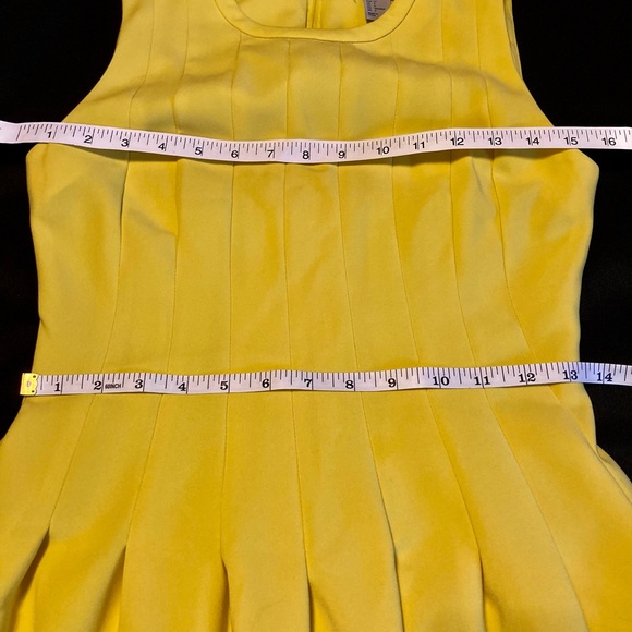 H&M Sunny Sleeveless Pleated Fit Skater Dress - Picture 12 of 15